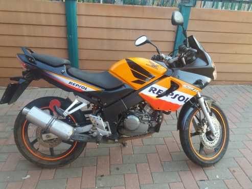 Honda CBR 125 Repsol