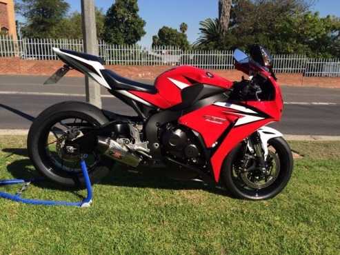 HONDA CBR1000RR