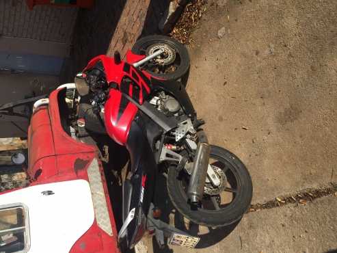 Honda Cbr125R