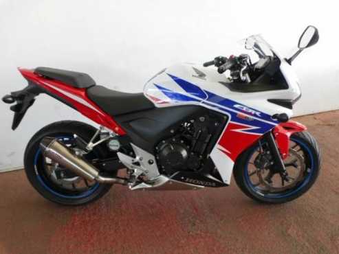 Honda CBR500 with only 2000km on clock,looks like New