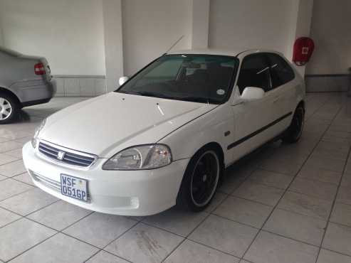 Honda Civic 1.6i