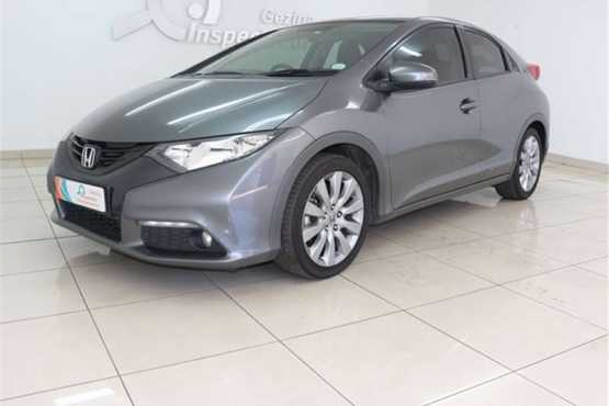 Honda Civic 1.8 EXECUTIVE 5DR
