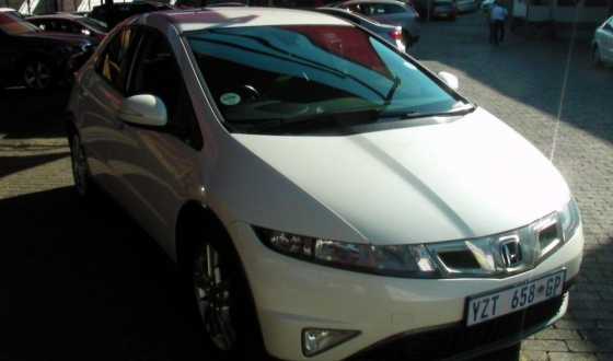 HONDA CIVIC 1.8i-VTEC VXi