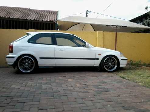 Honda Civic Luxline