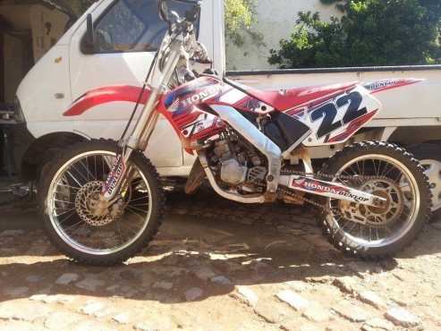 Honda CR 125cc 2 Stroke