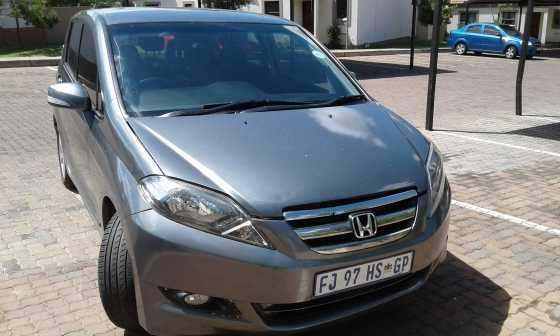 Honda FR-V 2009 R105.000