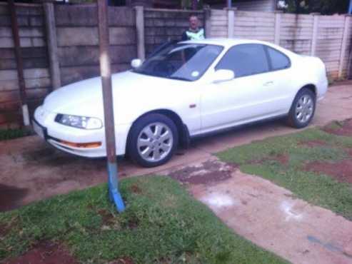 Honda prelude 2lt 16v 1999 model 2 door