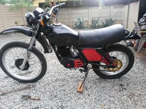 Honda XL