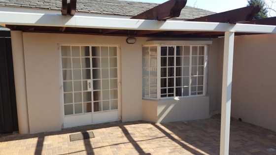 Honeydew Cottage to Let