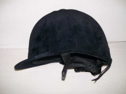 Horse riding cap and shoes