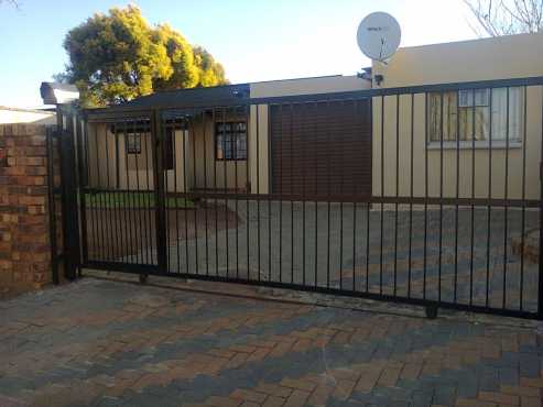 House for sale in Ennerdale Ext 1, Price R520,000