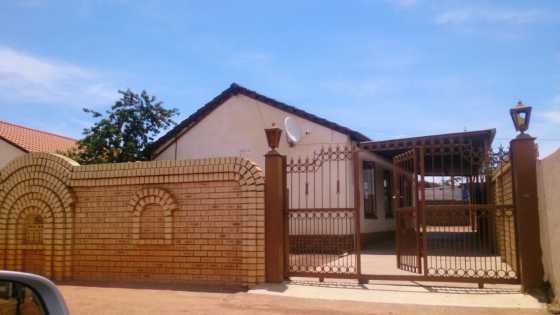 House for sale, soshanguve