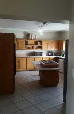 House in Sunair Park Brakpan to rent