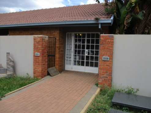 House to let in Lindo park.