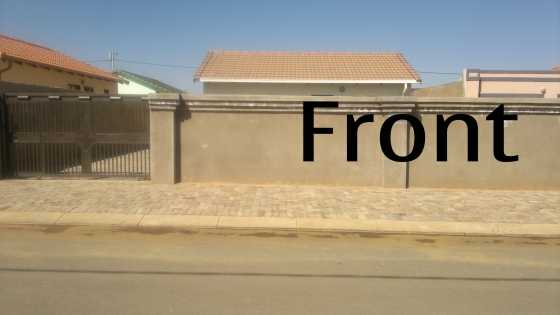 house to rent 4000 monthly, deposit 2000