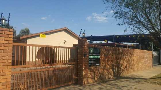 House to Rent Claremont Pretoria