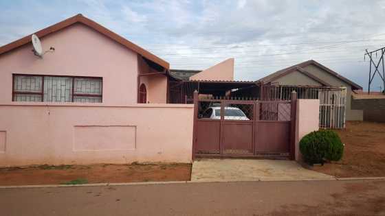 House To Rent In Soshanguve