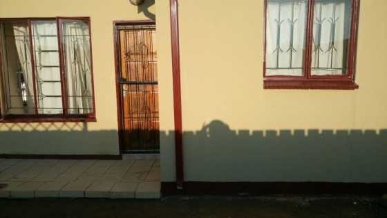 House to rent Soshanguve block xx