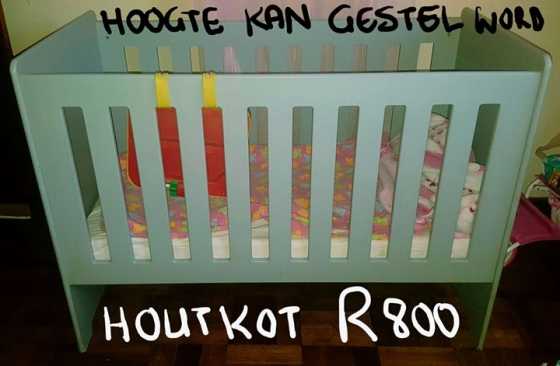 Hout Kot Te Koop