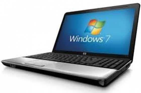 Hp compaq laptop very clean r2100