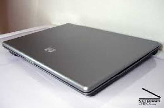 Hp laptop very clean r1600