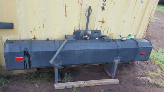 Huydraulic pump with tank and PTO for F2000 for sale