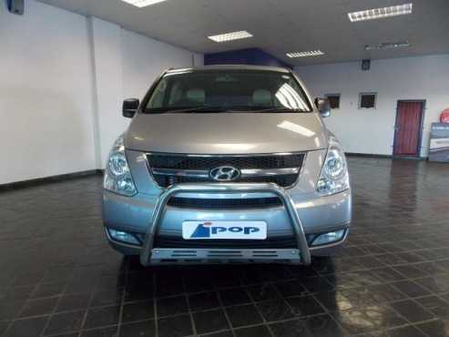 hyndai h1 2.4 manual petrol R2999,90