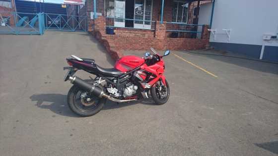 Hyosung GT 650 2010 Model 47000 KM039s