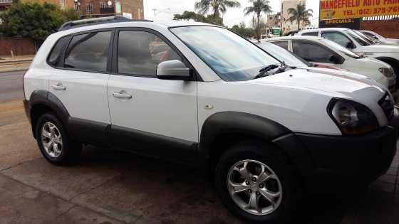 Hyunai Tucson 2009 to swop or for sale.