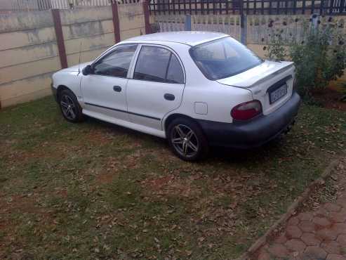 Hyundai accent 1.3 sx