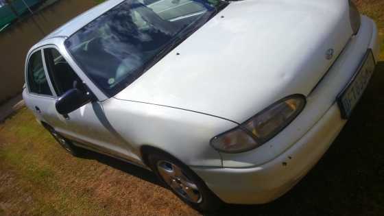 Hyundai Accent, 2000, still very good condition and light on fuel R28000     0820520428    08425357