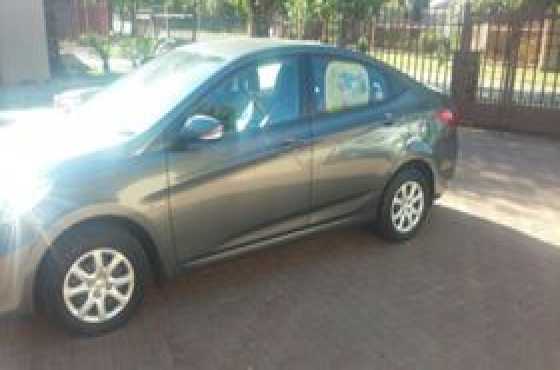 Hyundai Accent GLS 2012