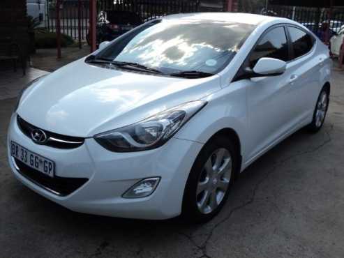 Hyundai Elantra 1.8 GLS Executive 2012