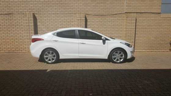 Hyundai Elantra 1.8 GLSE