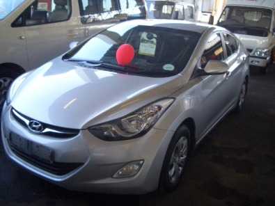 HYUNDAI ELANTRA GLS PREMIUM