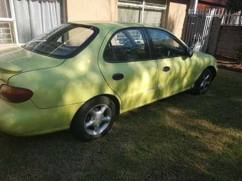 Hyundai elantra j2 1,6i 1996 model
