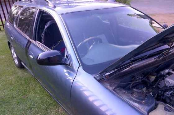 Hyundai Elantra stasie wa 1.8i.