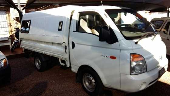 HYUNDAI H100 2.6 D DROP SIDES 2008