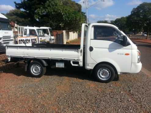 Hyundai H100 2.6 Diesel Radio NEAT