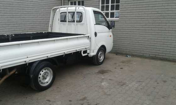 Hyundai H100