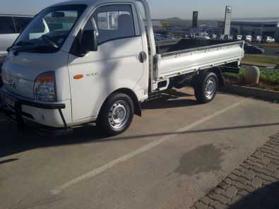 HYUNDAI H100