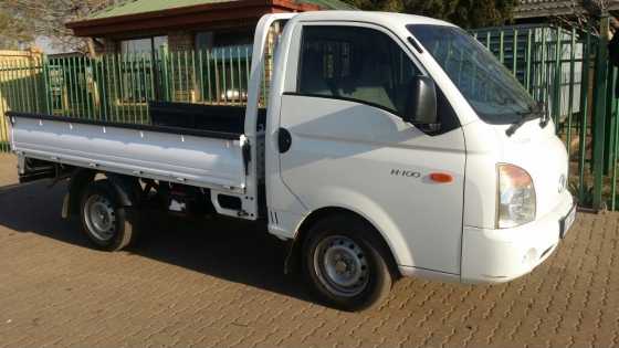 Hyundai H100 bakkie