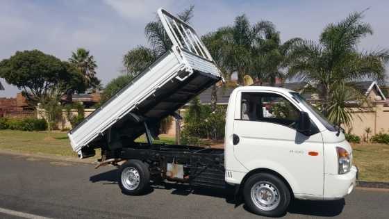 HYUNDAI H100 TIPPER 2.6D 0392008 MODEL