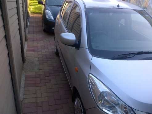 hyundai i10 2010 FSH 70 000kms