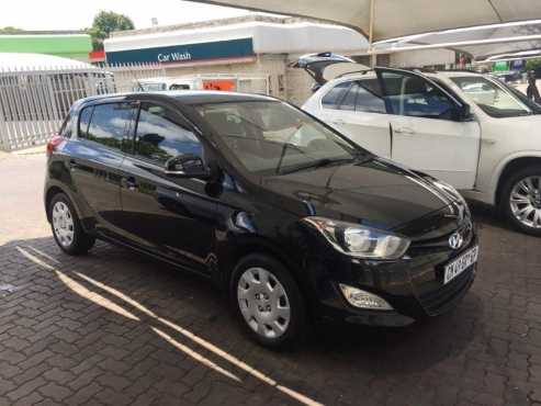 Hyundai i20 1.4 fluid Face lift 45000km 2013