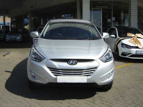 Hyundai IX35 2.0 Premium 2015 with 17580 kms