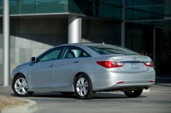 HYUNDAI SONATA 2013 STRIPPING FOR SPARES CALL