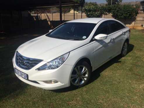 Hyundai Sonata 2.4 GLS executive AT 2011