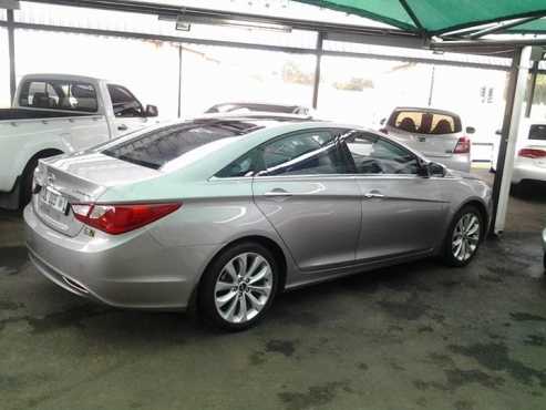 Hyundai sonata 2.4i auto