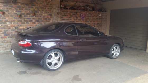 Hyundai Tiburon 1998